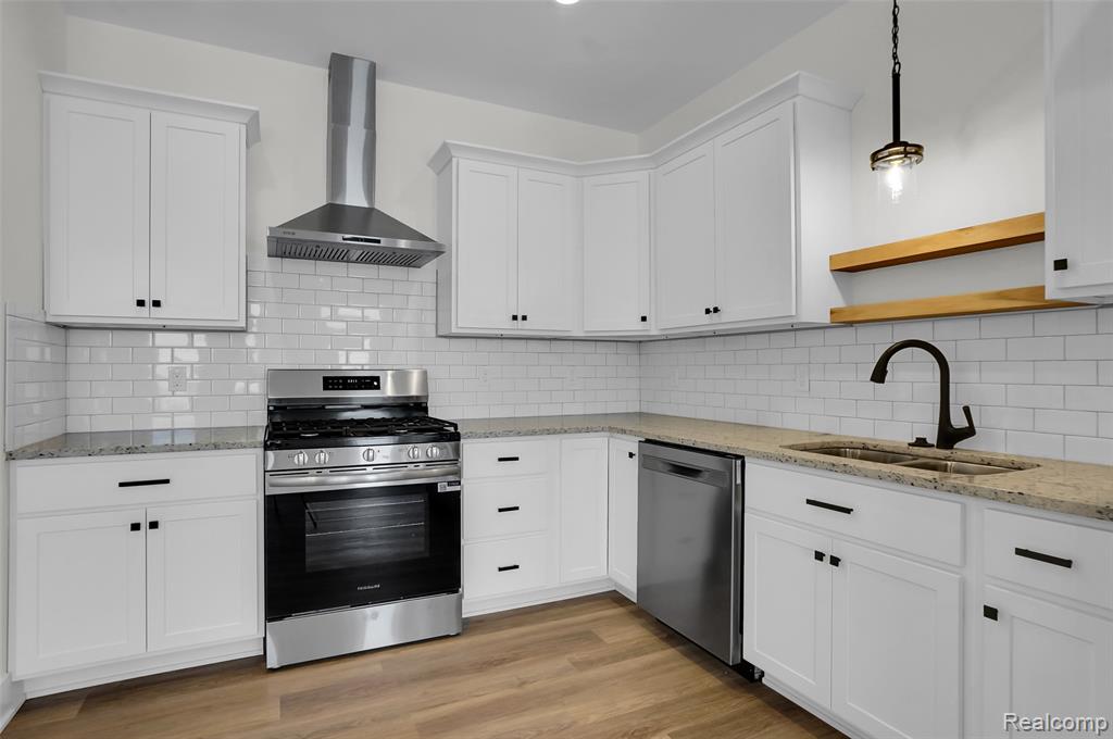 2323 Gilder Drive, Howell, MI 48843 — Photo 9
