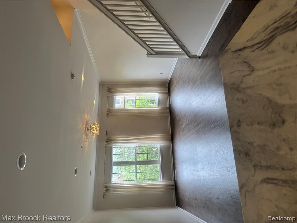 537 Graten Street, Birmingham, MI 48009 — Photo 8