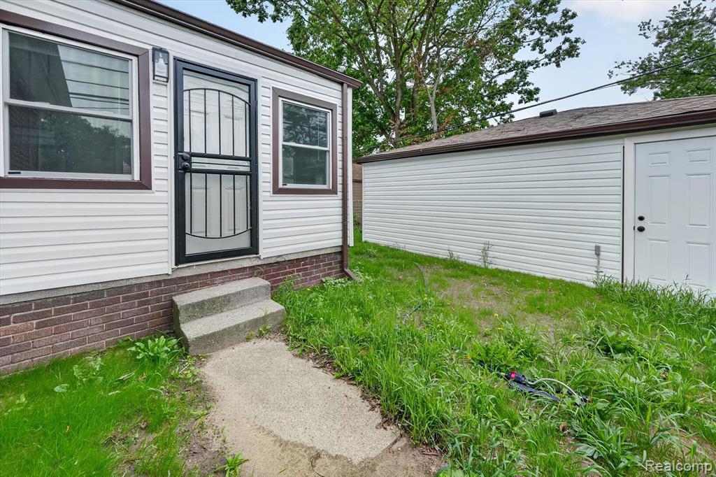 19391 Sussex Street, Detroit, MI 48235 — Photo 32