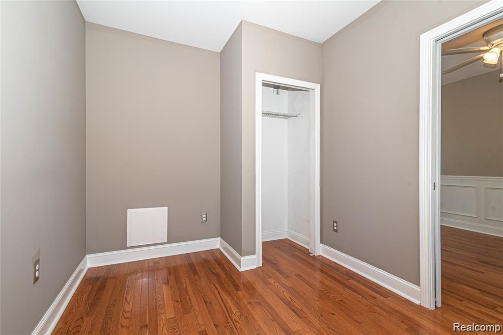 941 Chester Street, Birmingham, MI 48009 — Photo 20