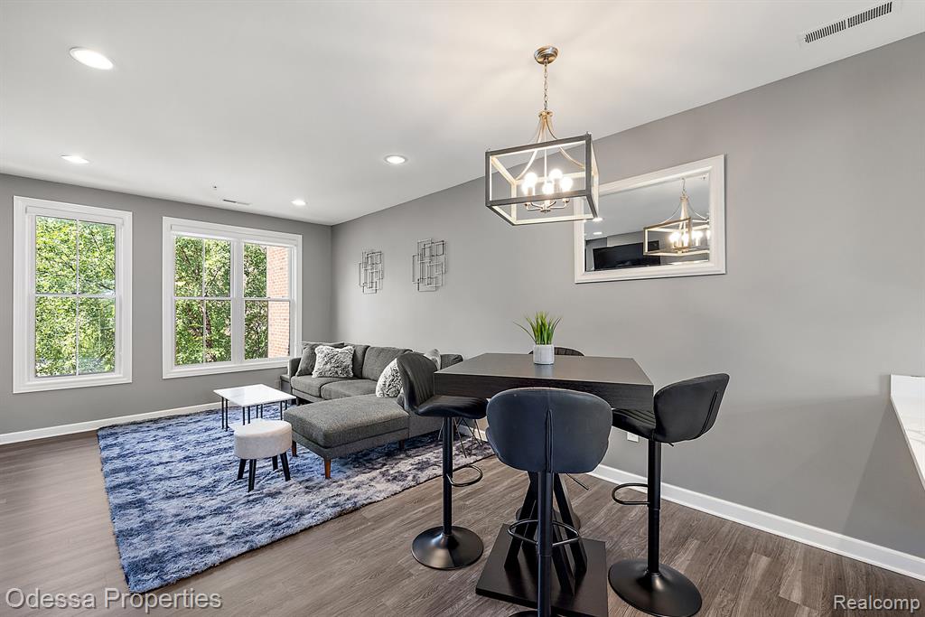 527 Lewis Street, Birmingham, MI 48009 — Photo 11