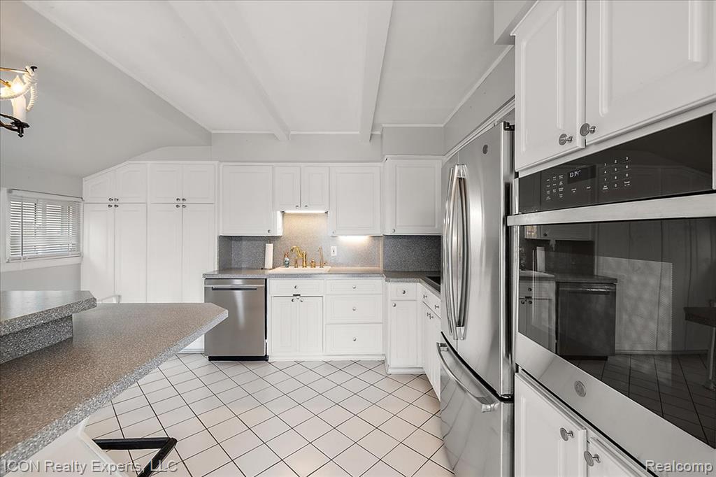 8569 COOLEY BEACH Drive, White Lake, MI — Photo 39