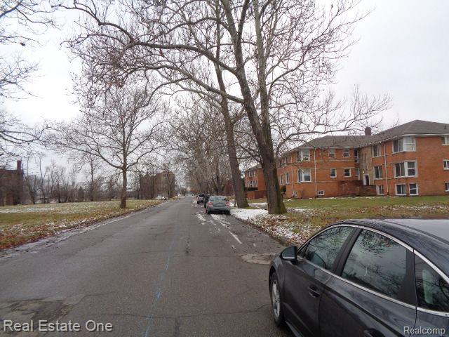 3200 W BOSTON Boulevard, Detroit, MI 48206 — Photo 10