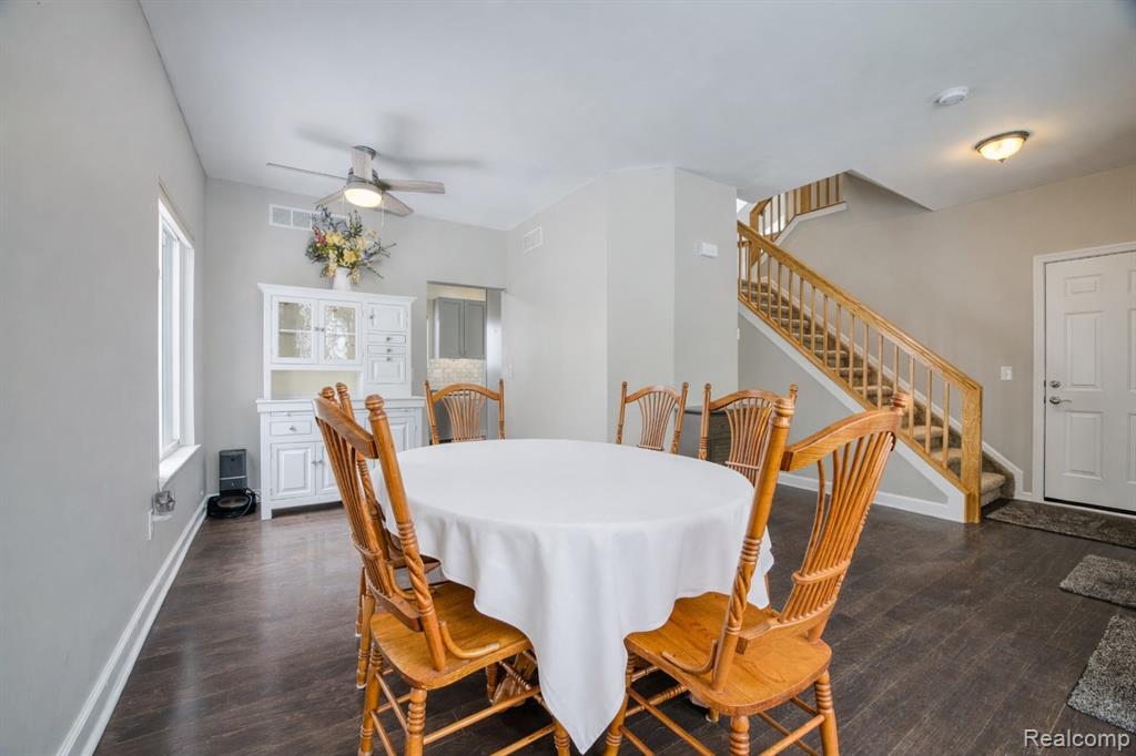 1564 Chelsea Circle, Howell, MI 48843 — Photo 10