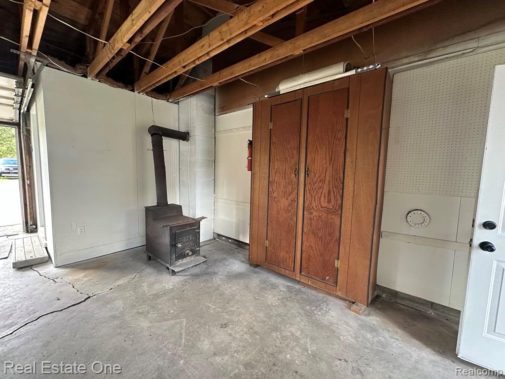 5481 Belsay Road, Grand Blanc, MI 48439 — Photo 23