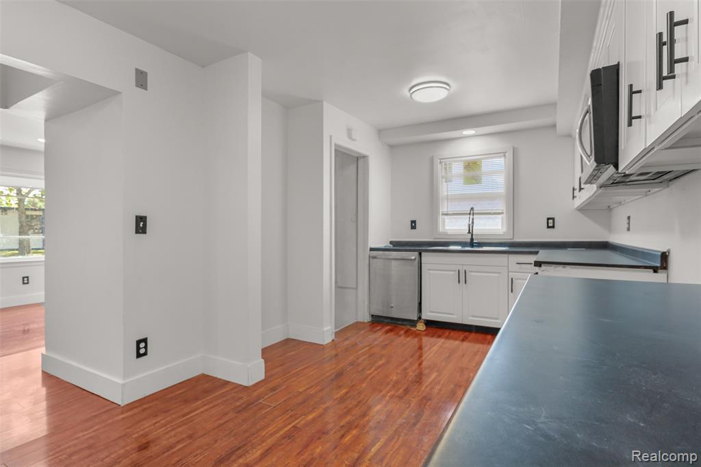 9225 Patton Street, Detroit, MI 48228 — Photo 10