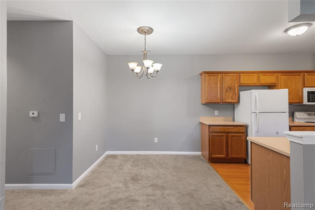 3962 Cherry Creek Lane, 11, Sterling Heights, MI 48314 — Photo 9