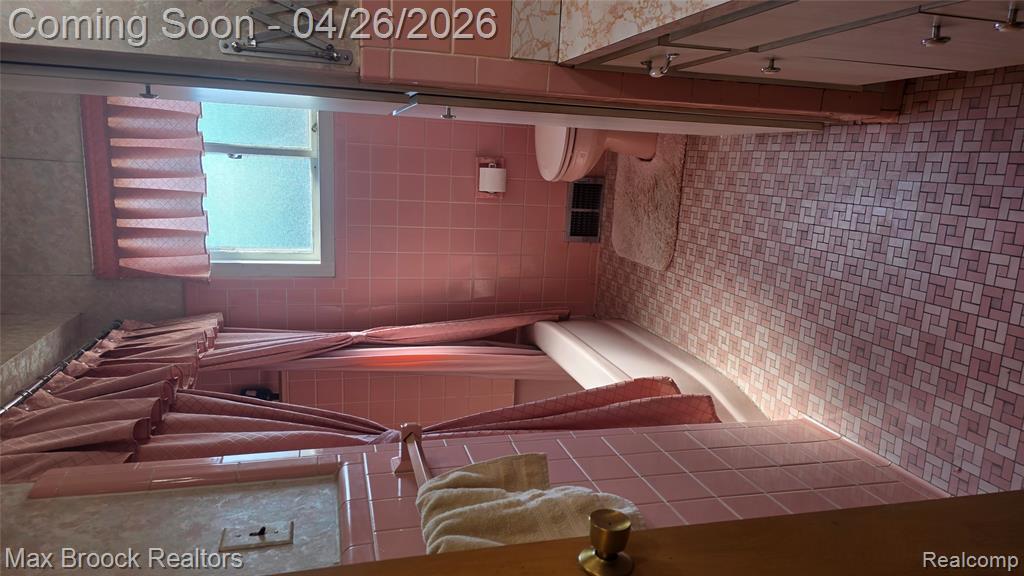 25866 Huron Street, Roseville, MI 48066 — Photo 18