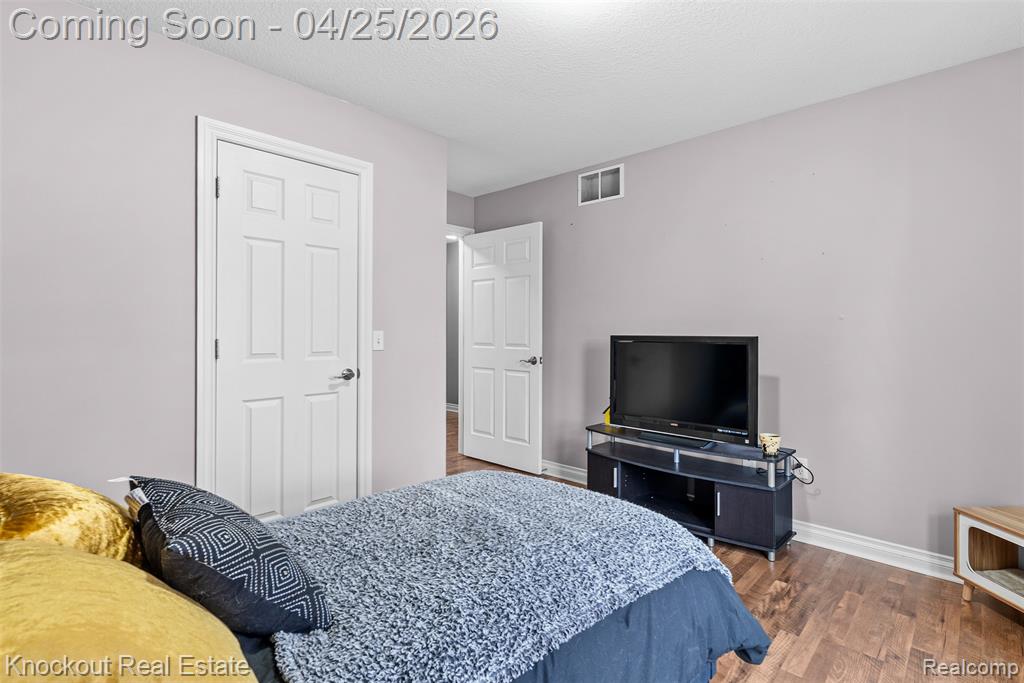 7385 W Ryan Court, Bay City, MI 48706 — Photo 17