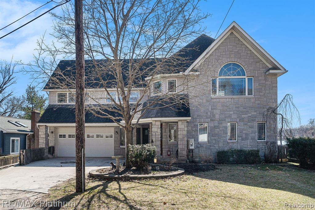 6512 BUCKSHORE Drive, Whitmore Lake, MI 48189 — Photo 2