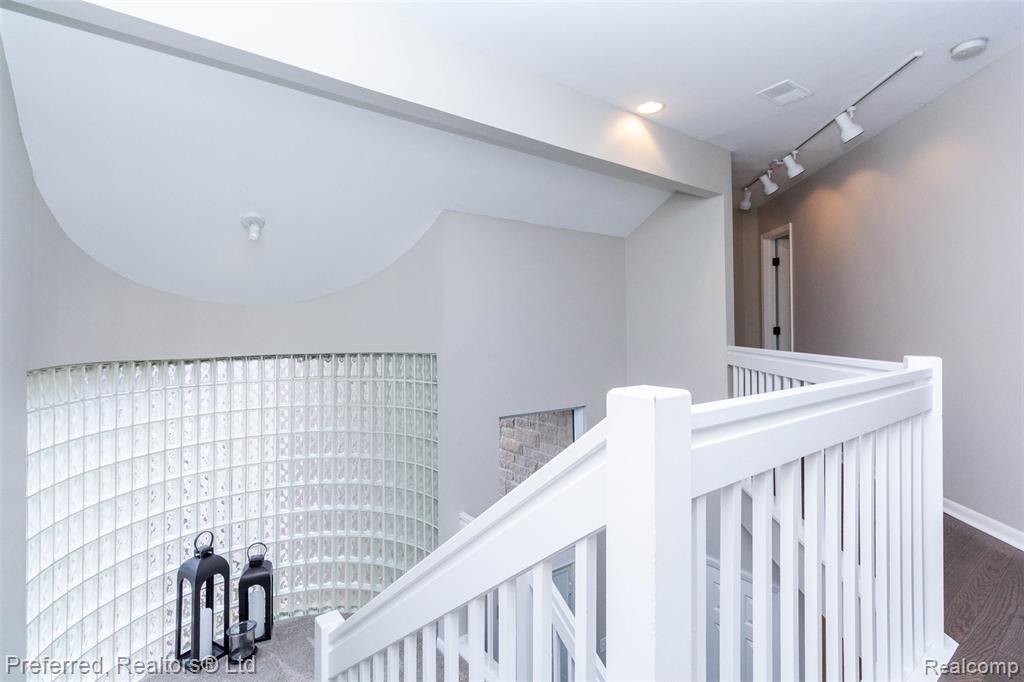 8783 Cooley Beach Drive, White Lake, MI — Photo 25