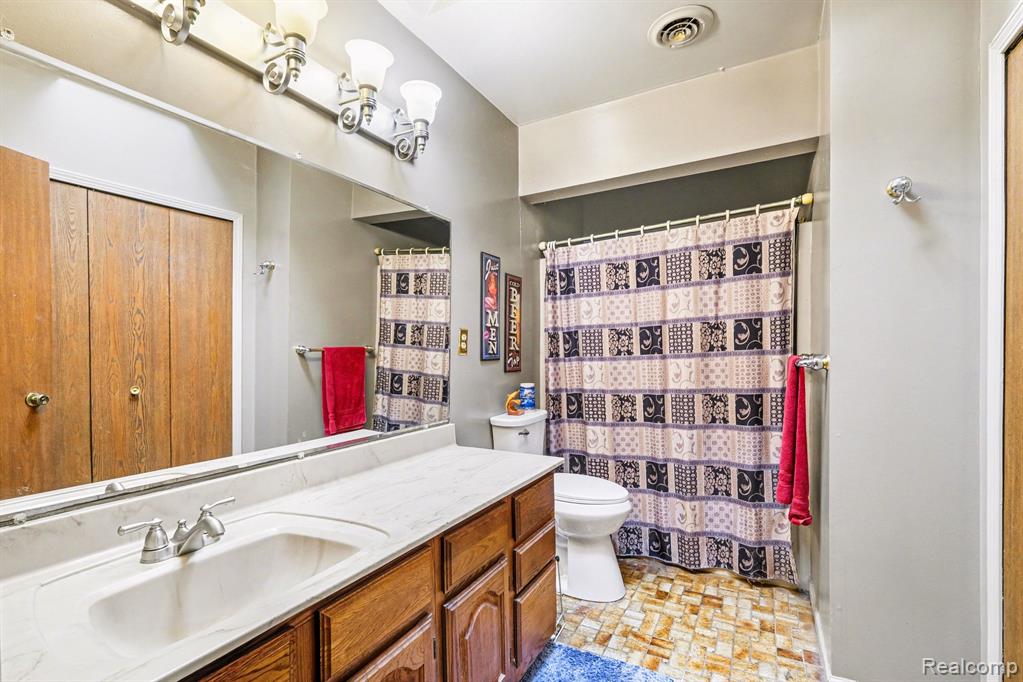 6095 S Sheridan Avenue, Durand, MI 48429 — Photo 35