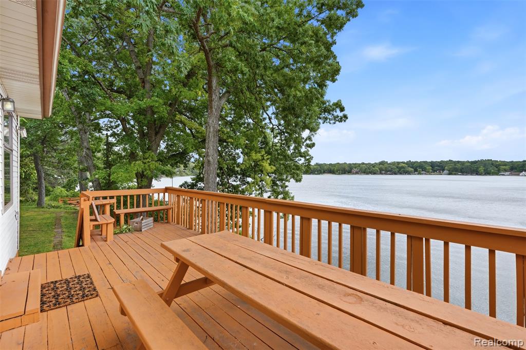 11044 Grand River Avenue, Brighton, MI 48116 — Photo 9