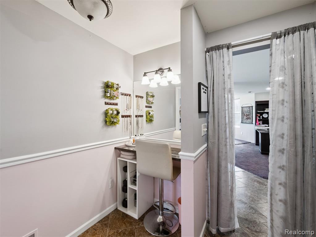 17275 Garvey Road, Chelsea, MI, 48118