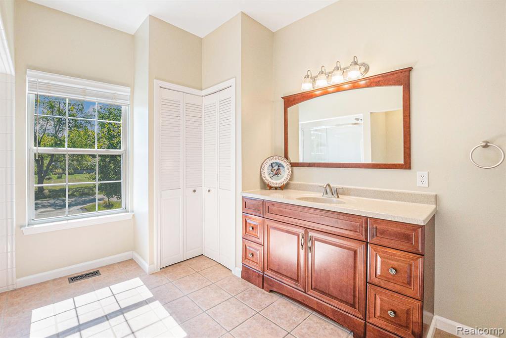 4041 Deer Run Trail, Holly, MI 48442 — Photo 13