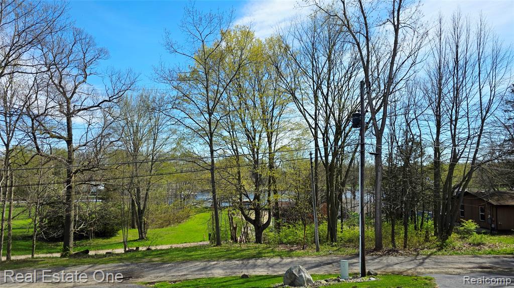 8751 Highland Ave Road, Watervliet, MI 49098 — Photo 15