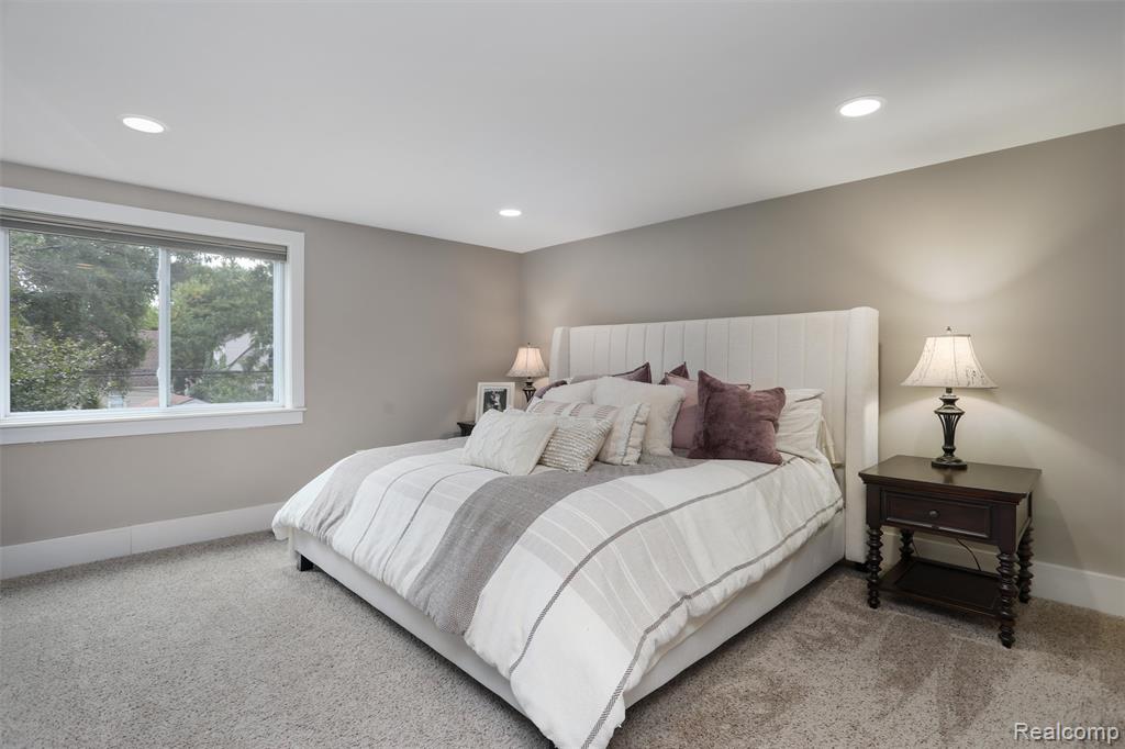 812 N Edison Avenue, Royal Oak, MI 48067 — Photo 24