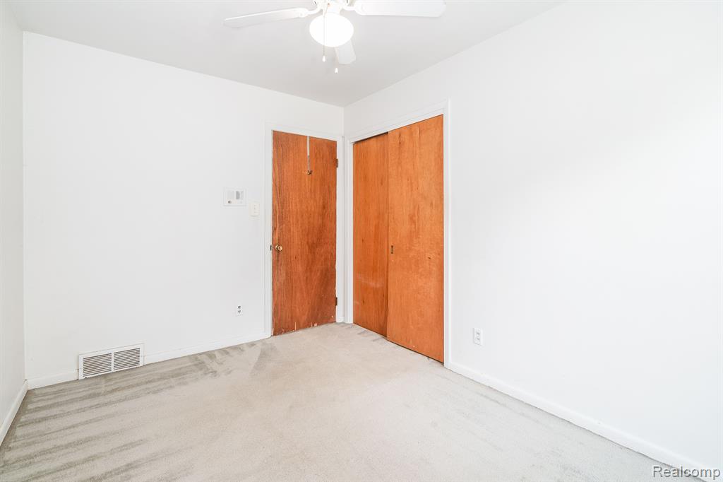 8825 N BECK Road, Plymouth, MI 48170 — Photo 19