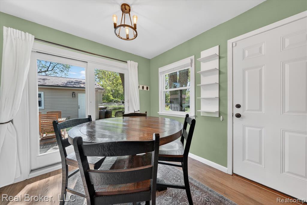 6551 Duffield Street, West Bloomfield, MI 48324 — Photo 7