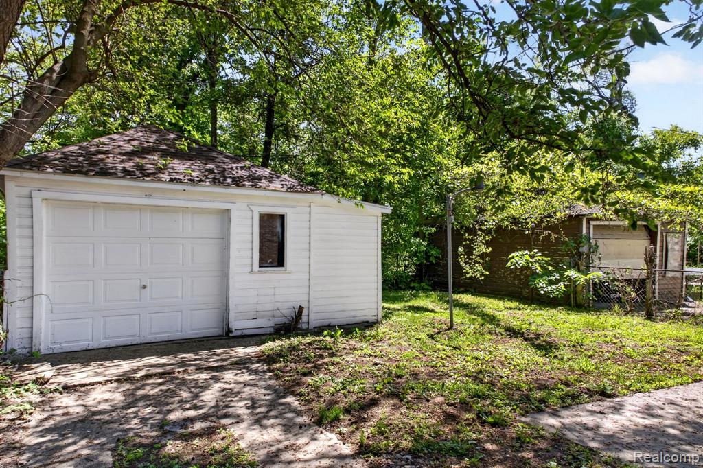 15110 Cruse Street, Detroit, MI 48227 — Photo 26