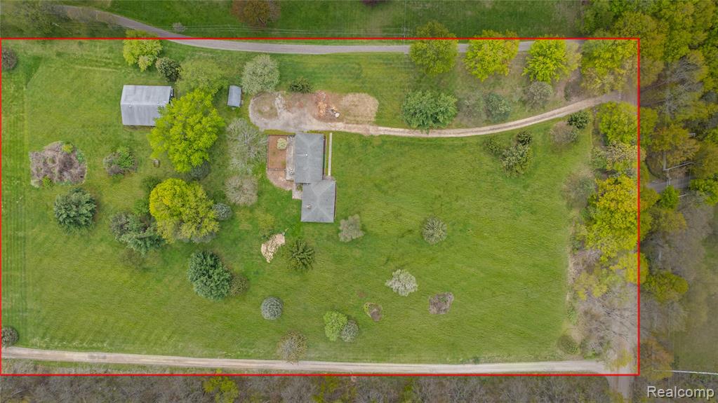 700 Townsend Road, Leonard, MI 48367 — Photo 16
