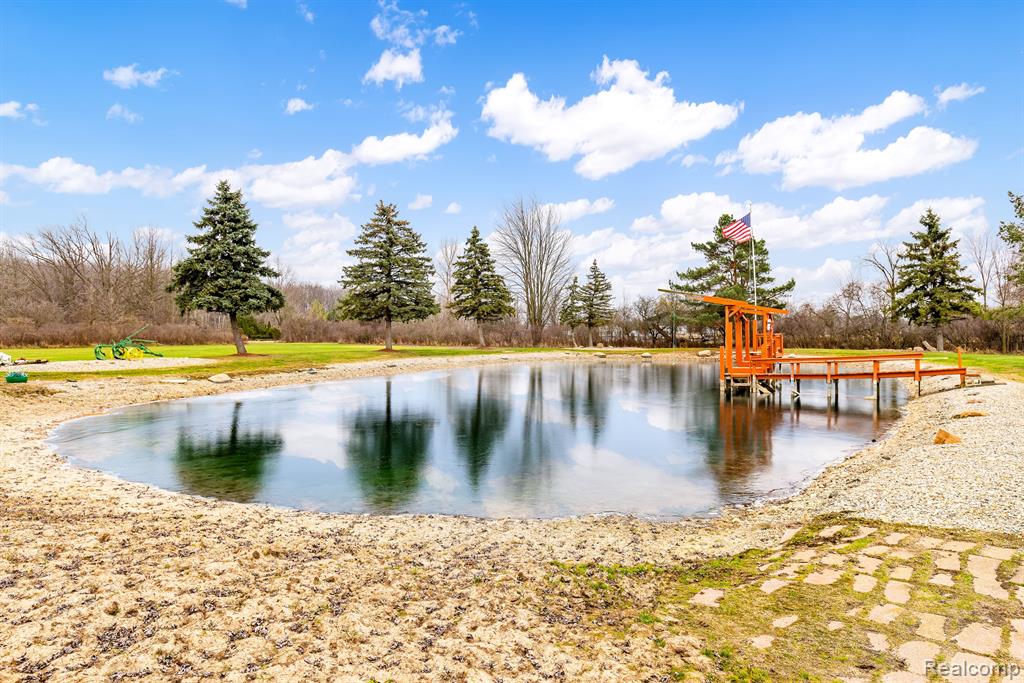 1411 Fox Road, Wales, MI — Photo 41