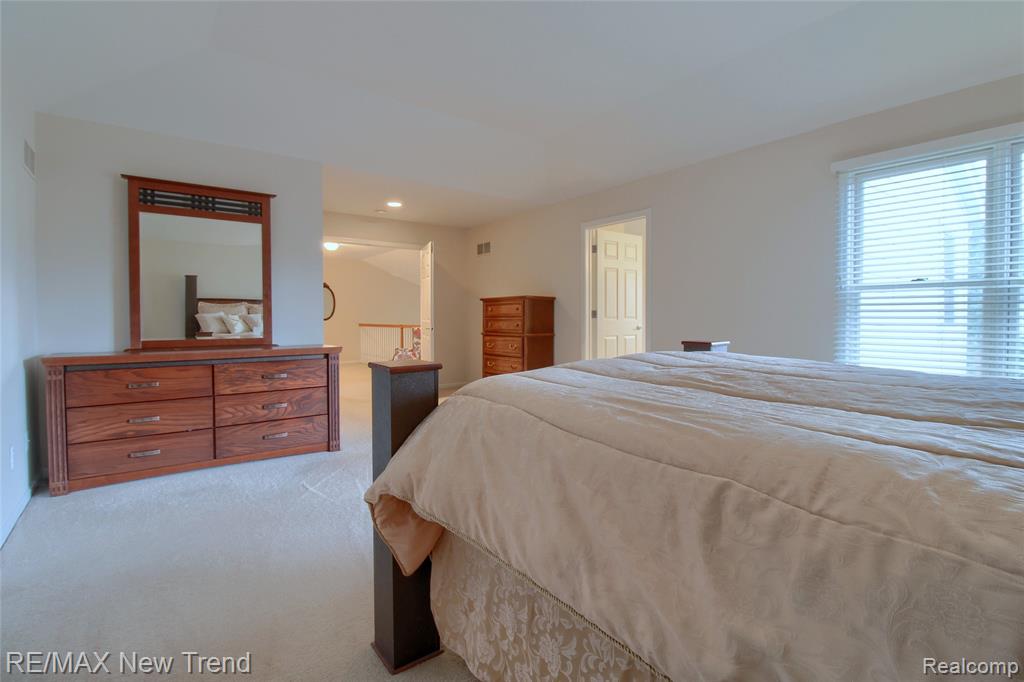 41672 Clemens Circle, Novi, MI 48377 — Photo 27