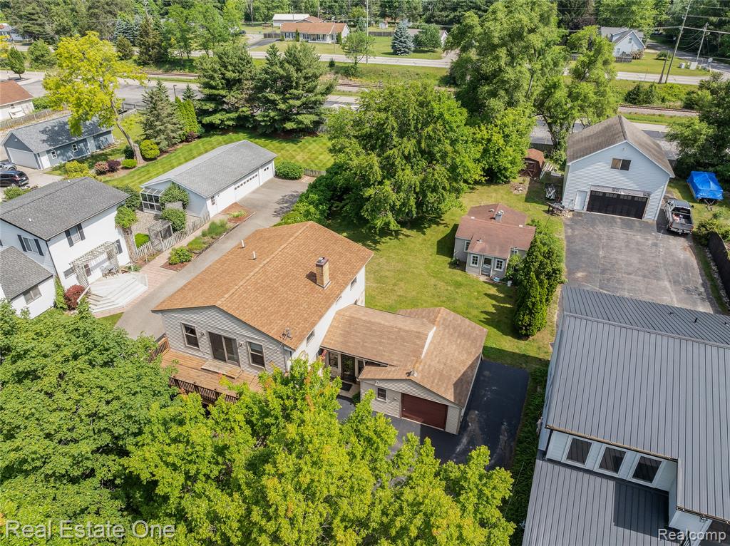 5065 Girard Drive, Pinckney, MI 48169 — Photo 32