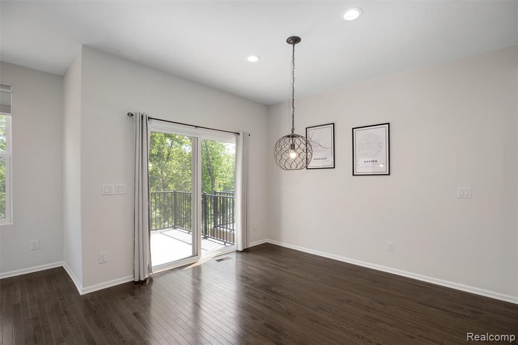 43583 Chancellor Lane, Novi, MI — Photo 18