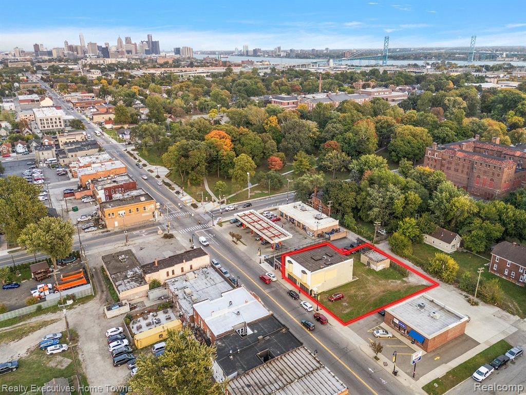 4435 W VERNOR - Photo 2
