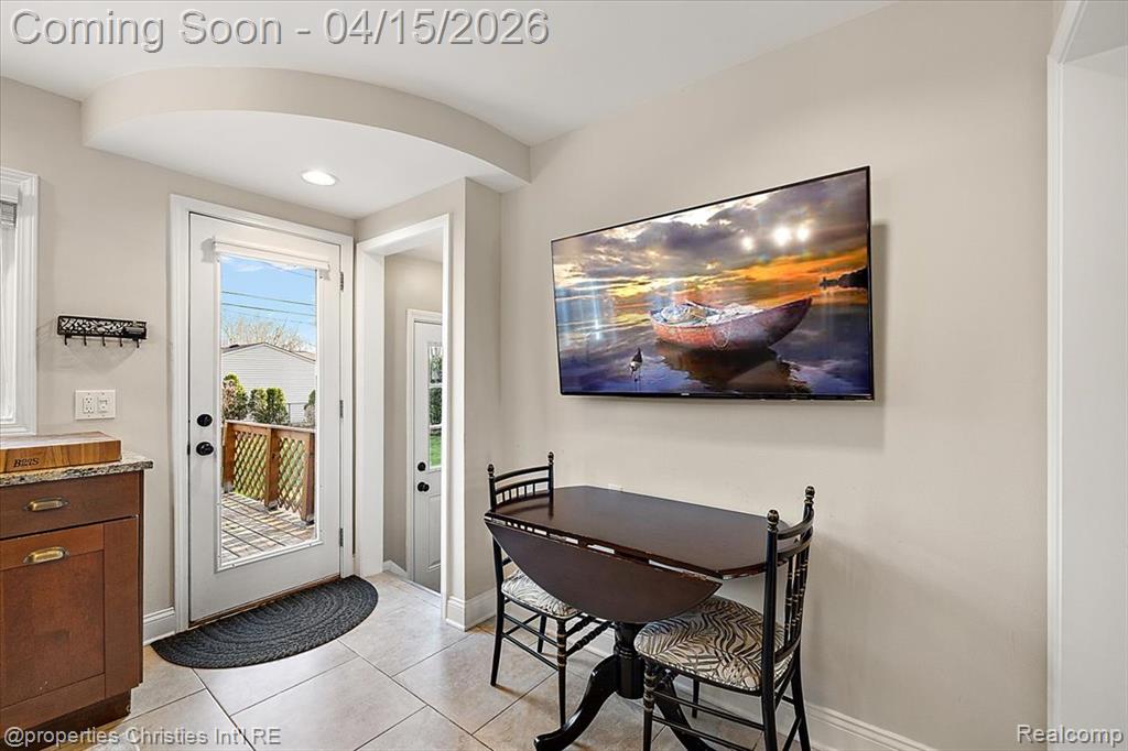 18851 Devonshire Street, Franklin, MI 48025 — Photo 22