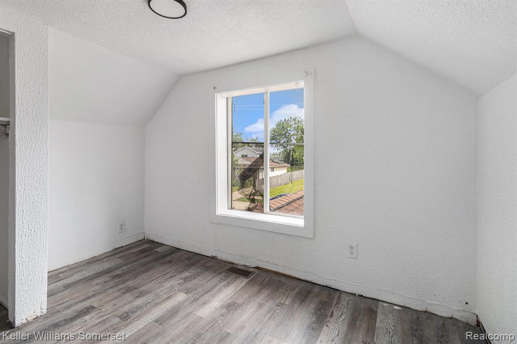 455 Irwin Avenue, Pontiac, MI 48341 — Photo 13