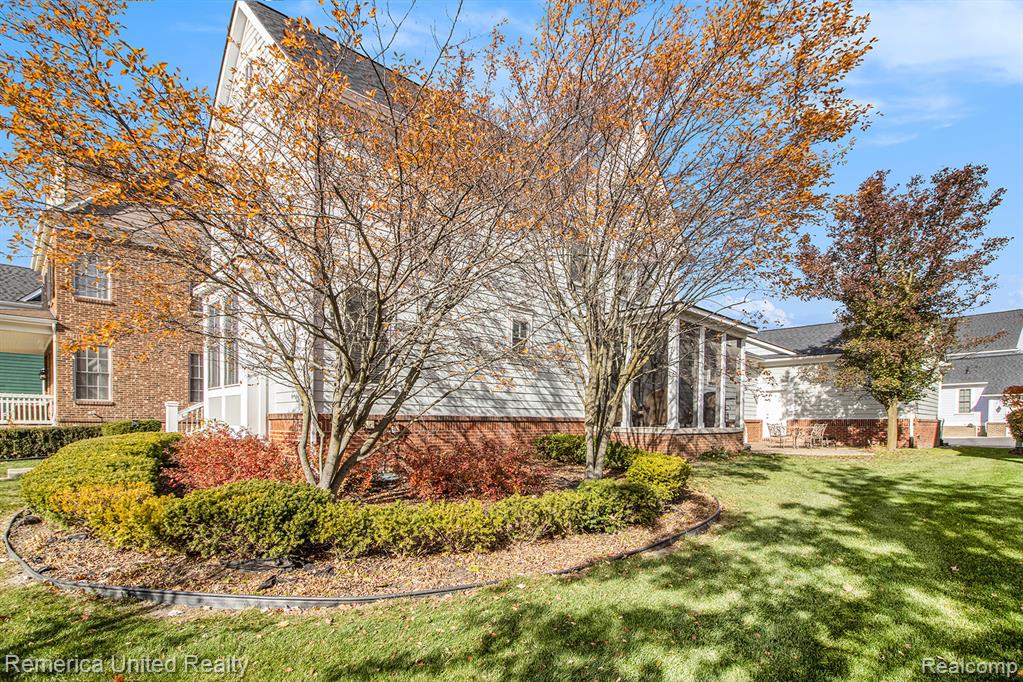 619 McKinley Circle, Canton, MI 48188 — Photo 4