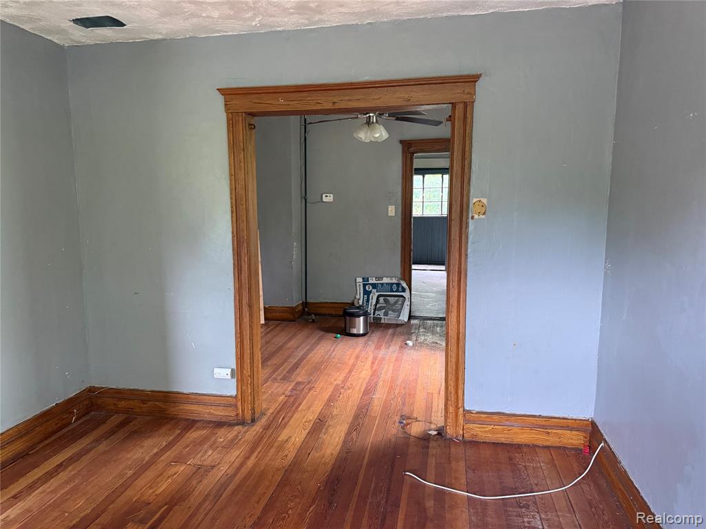 5945 Lucky Place, Detroit, MI 48211 — Photo 11