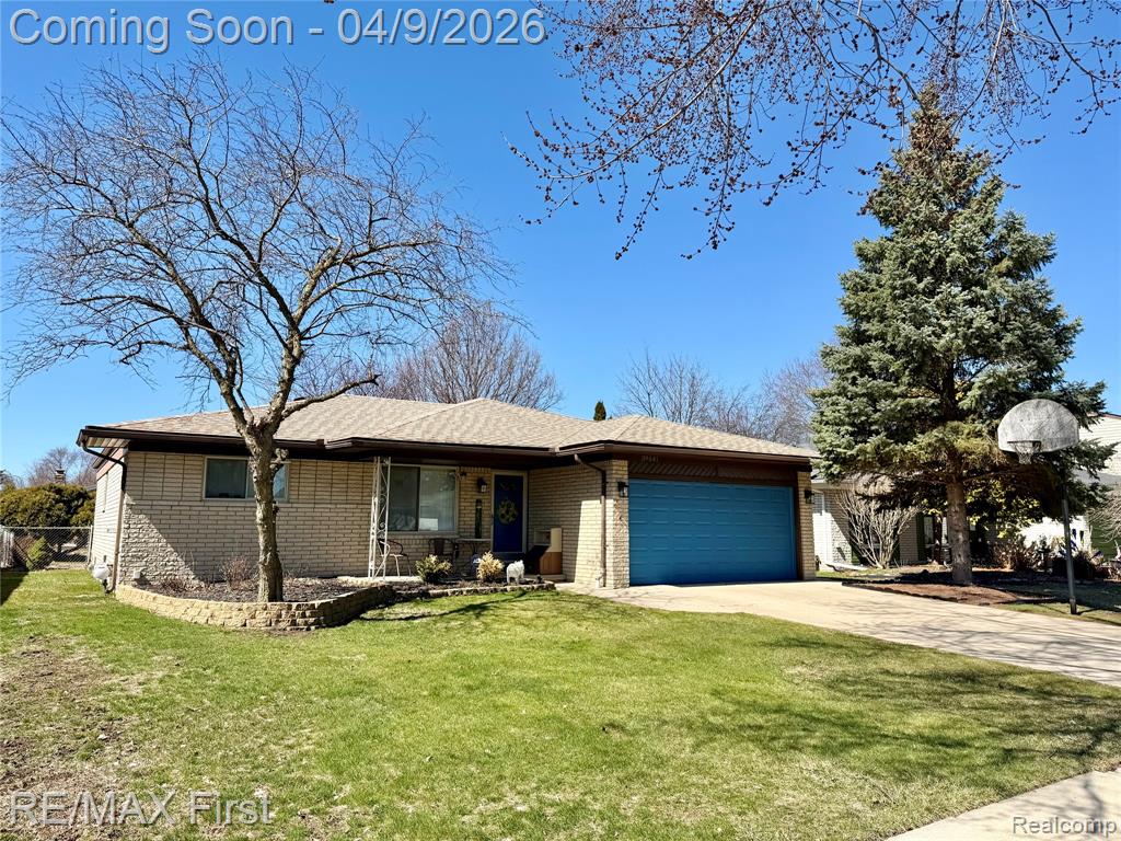 39641 Edgemont Drive, Sterling Heights, MI 48310 — Photo 24