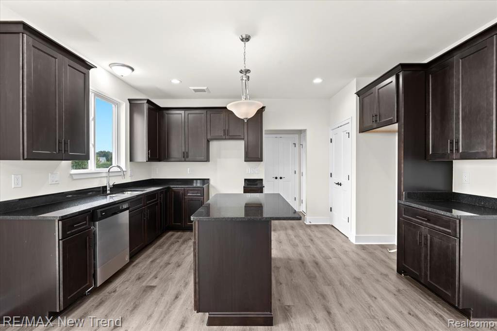 3022 E Theodore Street, Wixom, MI 48393 — Photo 11
