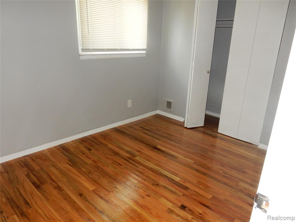 6342 Harold Street, Taylor, MI — Photo 12