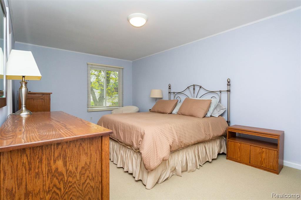 5423 HAUSER Way, West Bloomfield, MI 48323 — Photo 31
