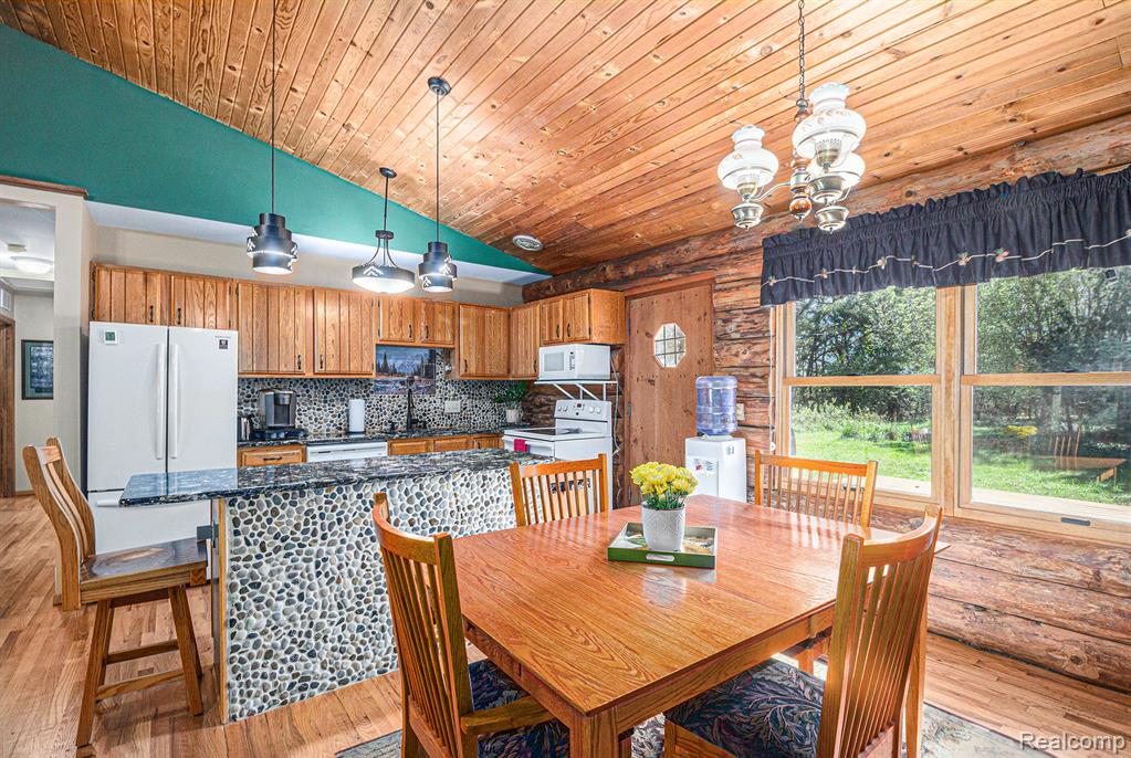4166 Sweet Road, Howell, MI 48843 — Photo 12