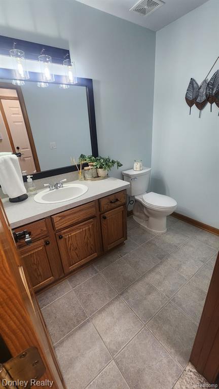 3239 HILLVIEW Drive, Metamora, MI 48455 — Photo 12