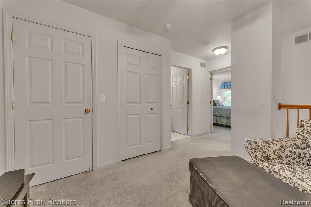 530 CONCORD Drive, Canton, MI 48188 — Photo 25