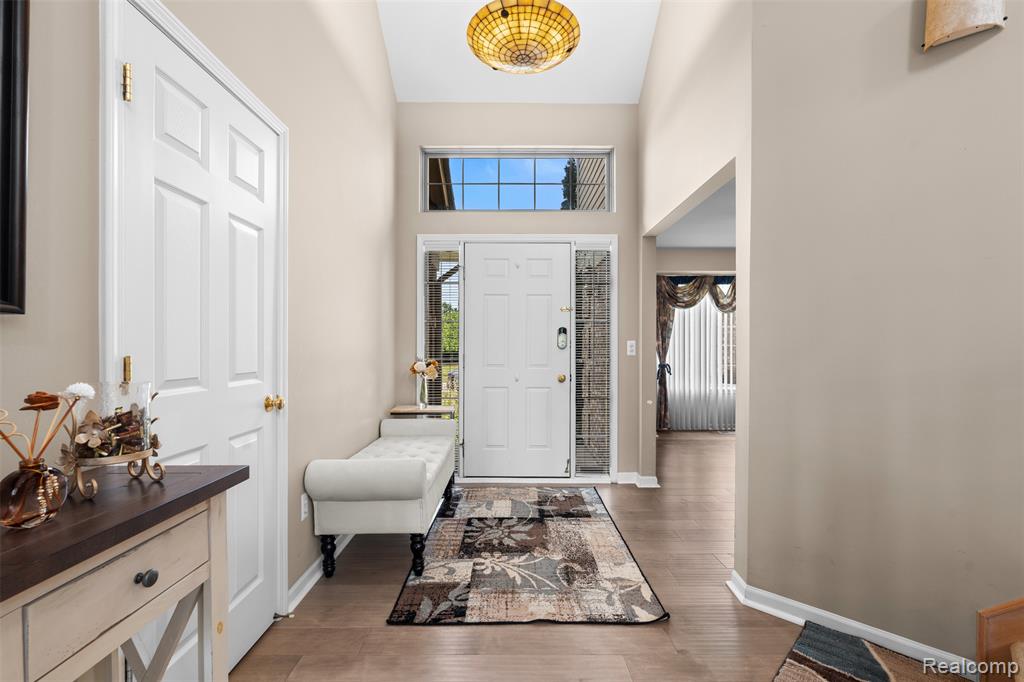 19550 Shorecrest Drive, Clinton Twp, MI 48038 — Photo 6