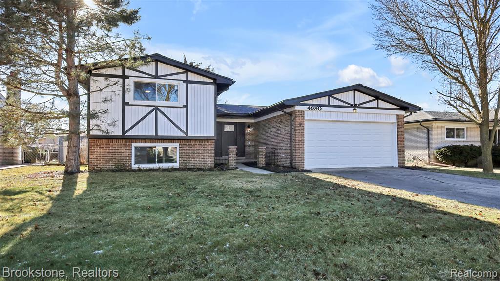 4990 SURREY Drive, Sterling Heights, MI 48310 — Photo 2