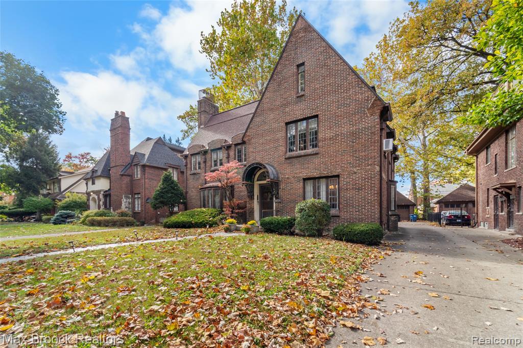 19331 Berkeley Road, Detroit, MI 48221 — Photo 5