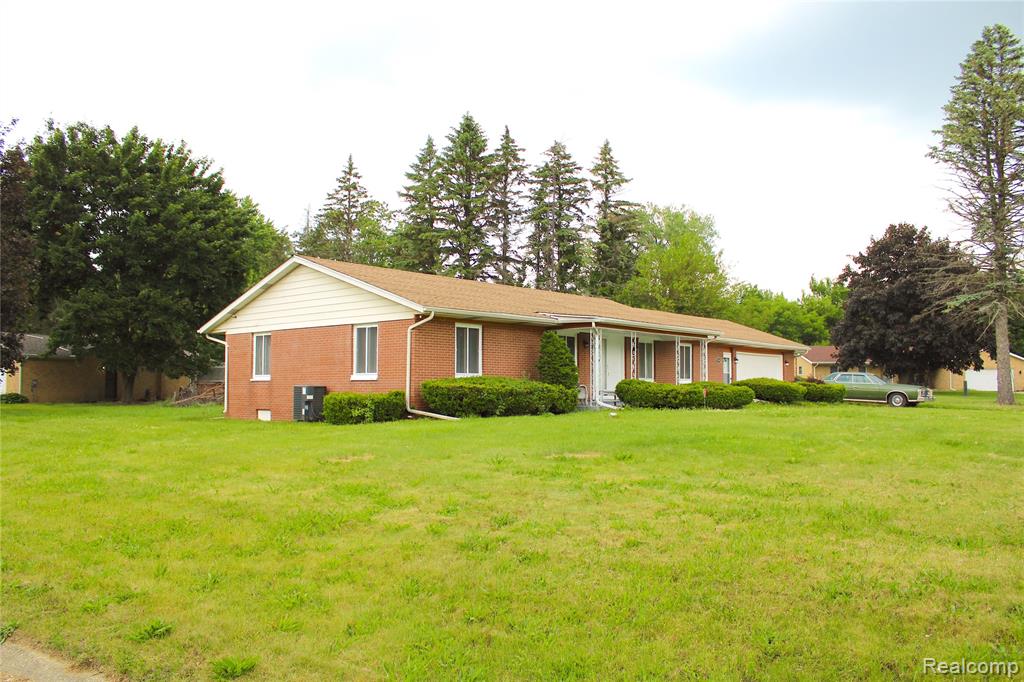 5095 Camborne Court, Flint, MI 48504 — Photo 2