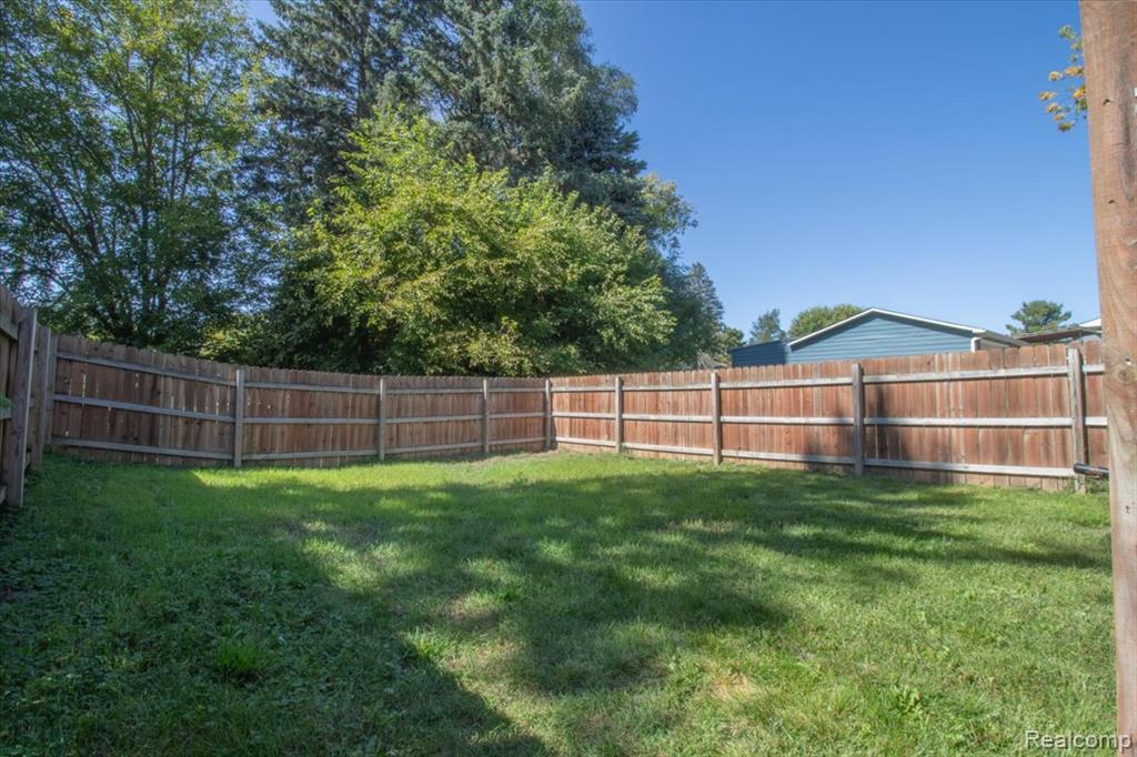 6087 N Irish Road, Davison, MI 48423 — Photo 32