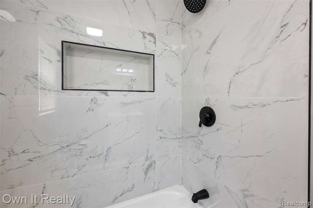 7816 Fielding Street, Detroit, MI 48228 — Photo 12