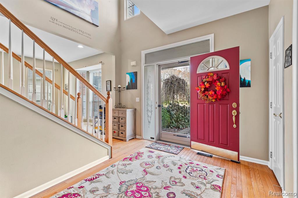 1095 APPALOOSA Court, South Lyon, MI 48178 — Photo 4