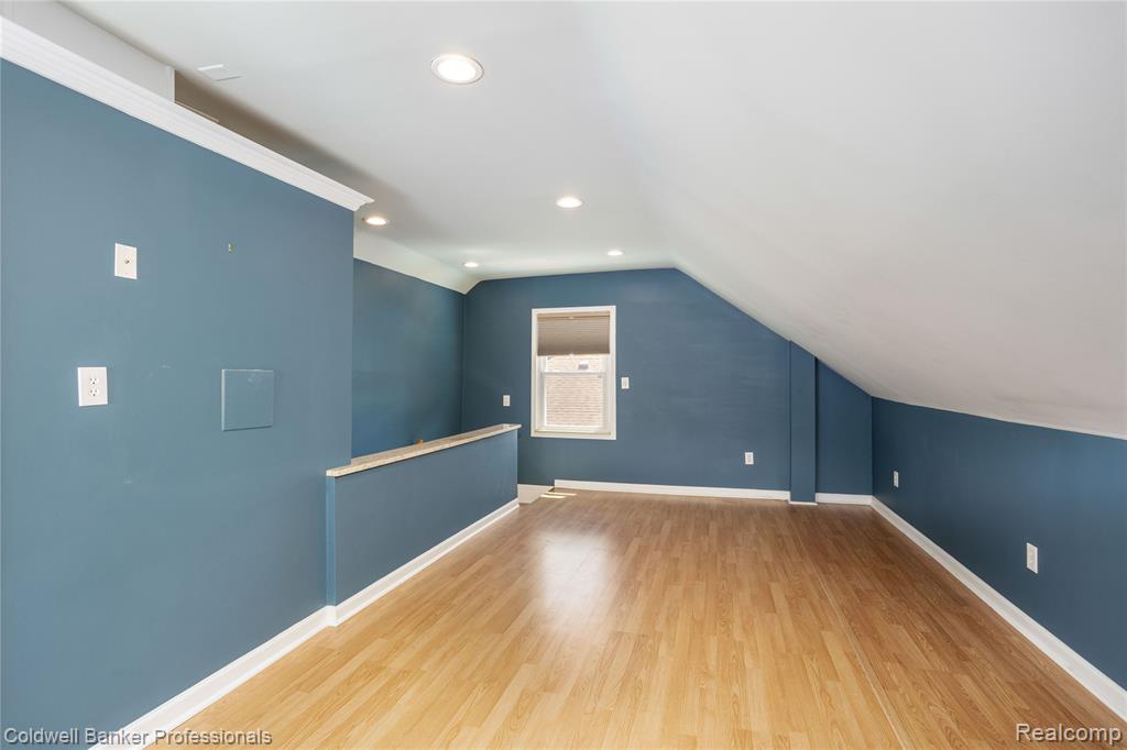 909 Hoffman Avenue, Royal Oak, MI 48067 — Photo 20