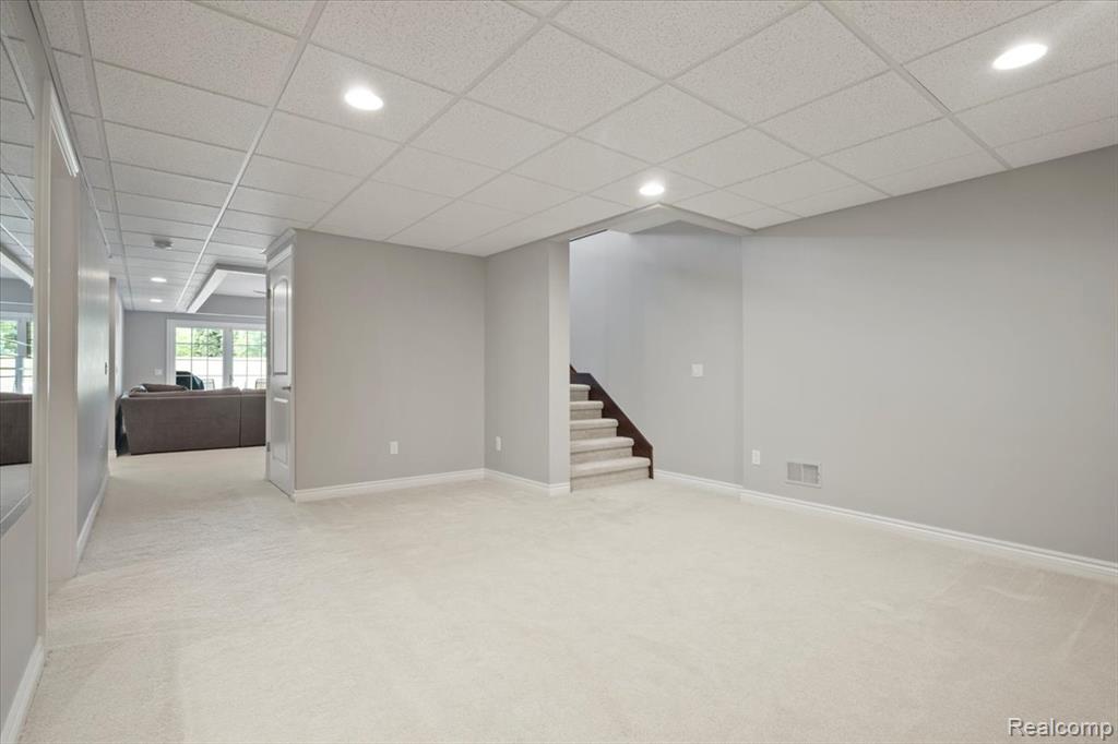 5696 Knob Hill Circle, 24, Clarkston, MI 48348 — Photo 22